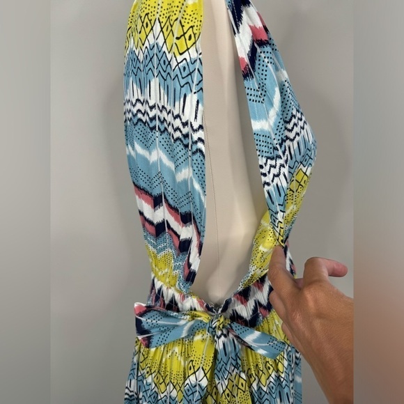 Gorgeous America and Beyond Chevron Pattern Beach Bathing Suit Coverup Dress - Picture 6 of 14